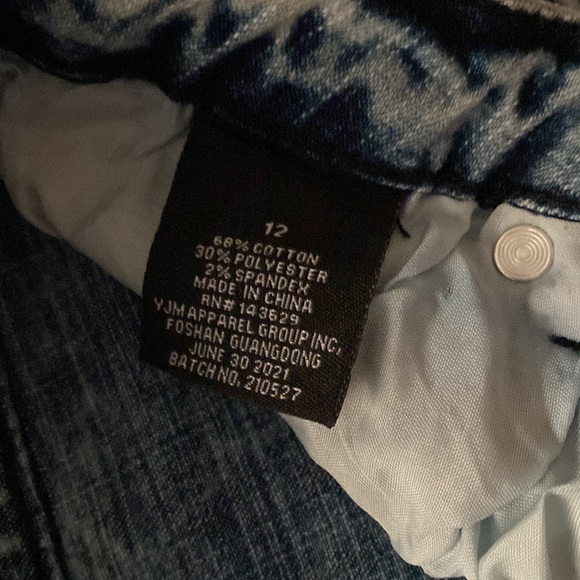 Brand New boy jeans size 12 - Picture 3 of 6